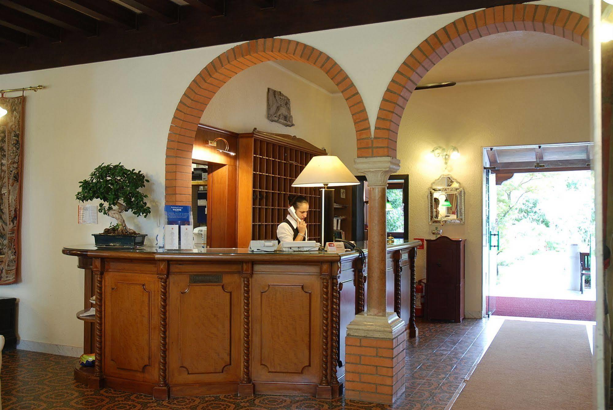 Holiday Center Valdor Cavallino-Treporti Bagian luar foto